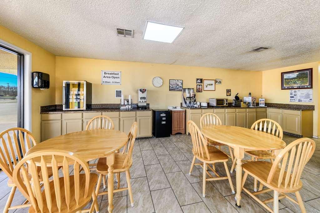 Americas Best Value Inn Bonham Exterior photo