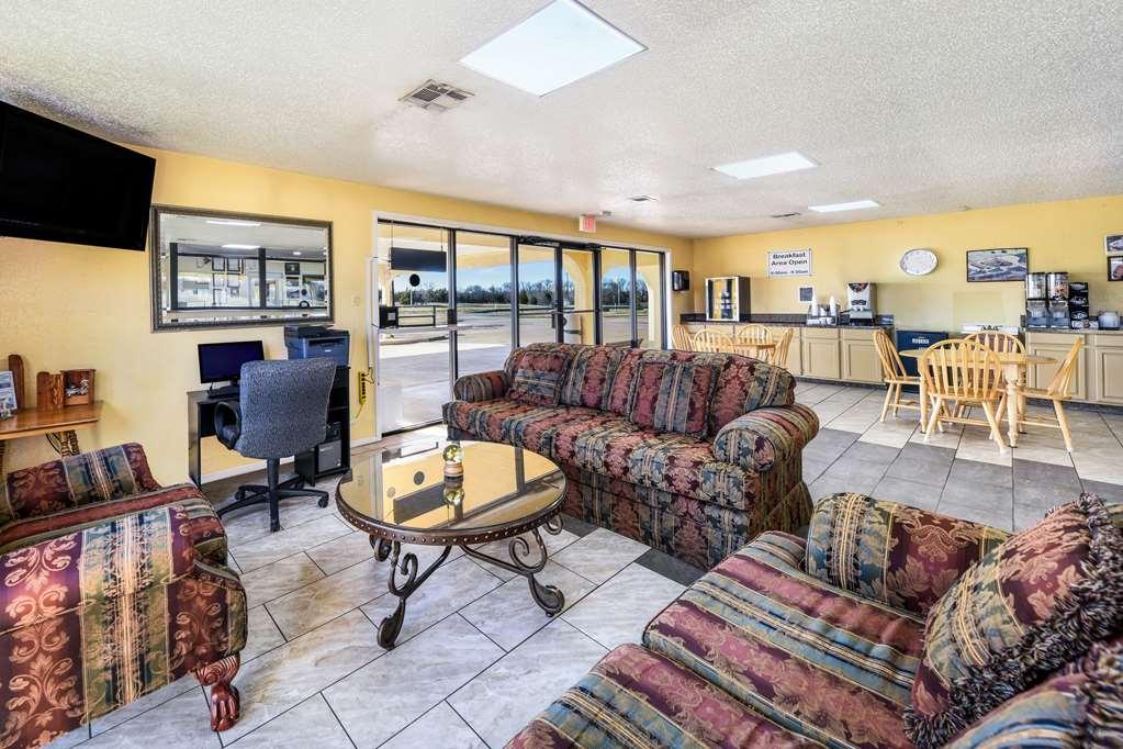 Americas Best Value Inn Bonham Exterior photo