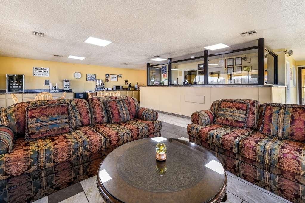 Americas Best Value Inn Bonham Exterior photo
