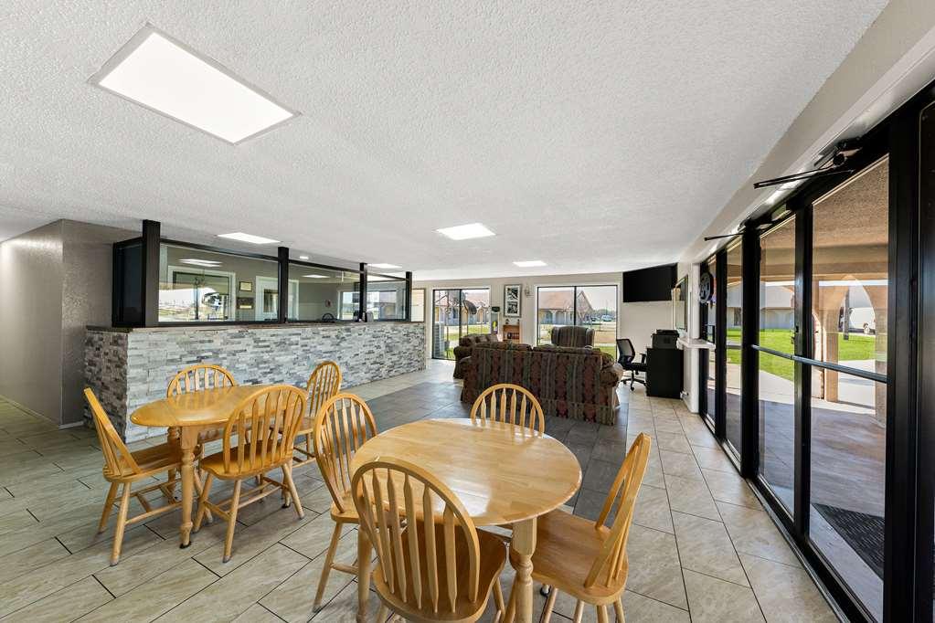 Americas Best Value Inn Bonham Interior photo
